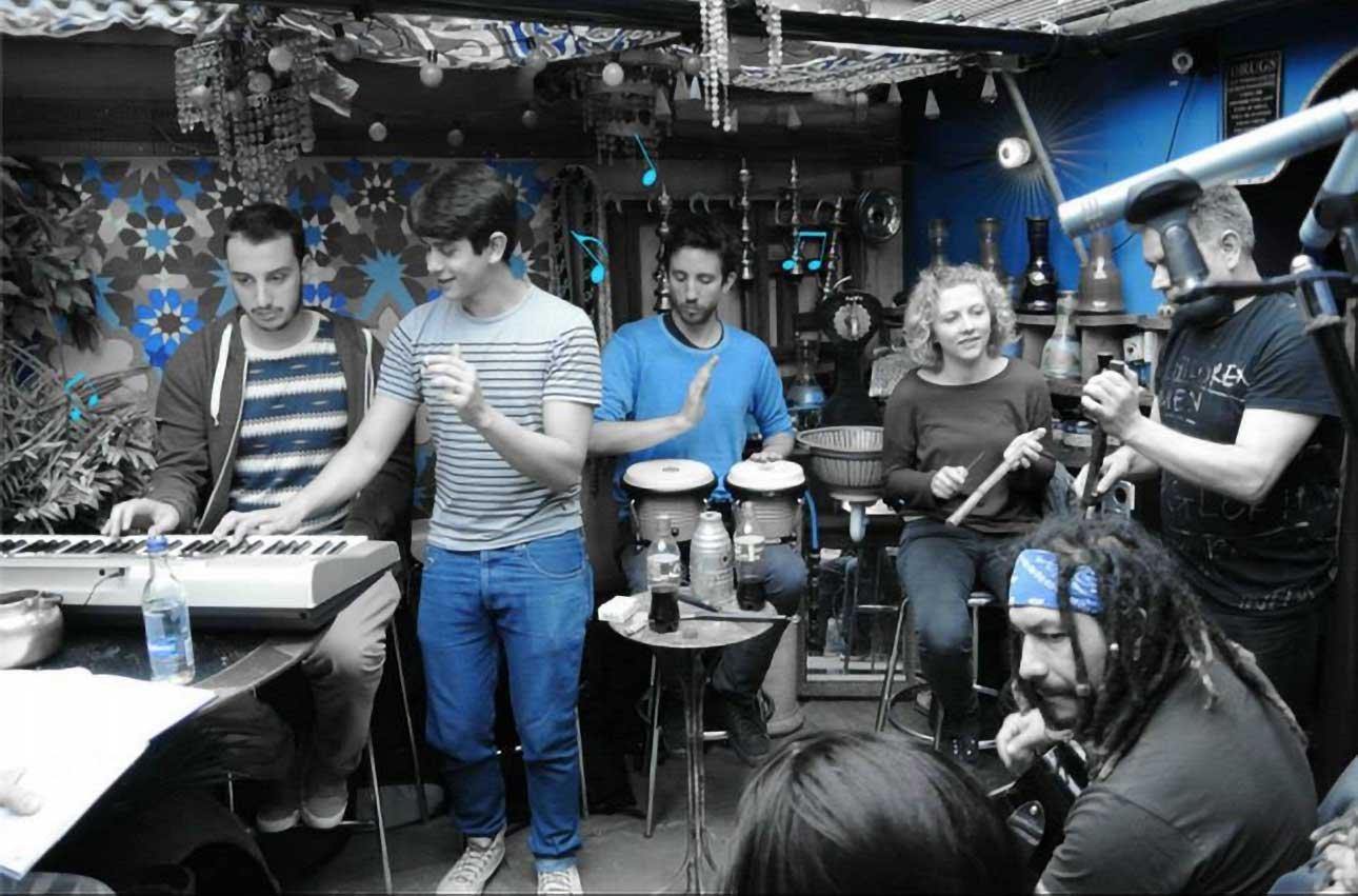 El_Cairo_Performing